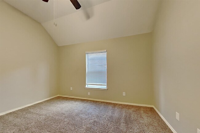 Building Photo - 18518 Campers Crest Dr