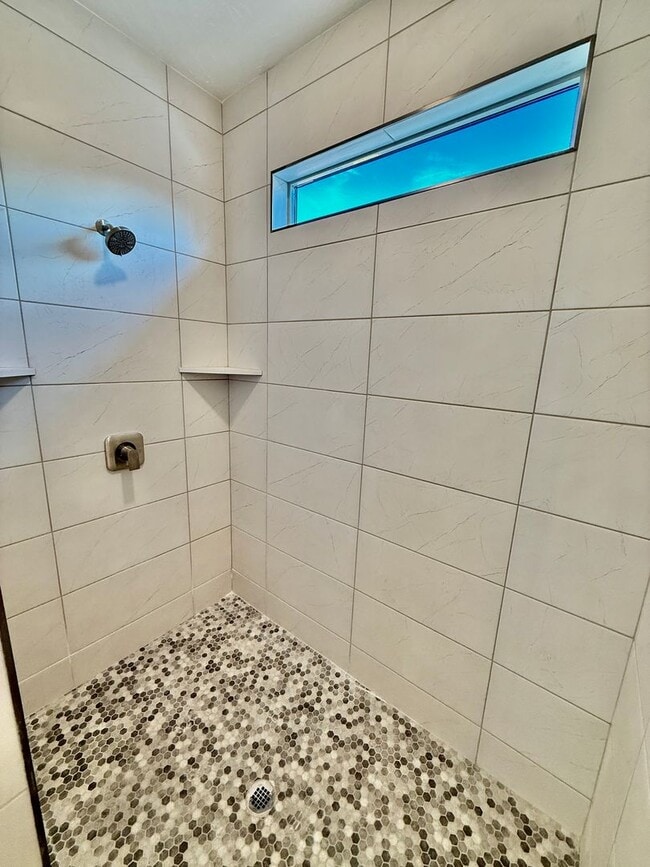 Building Photo - Brand New Four-Bedroom Home in Hurricane