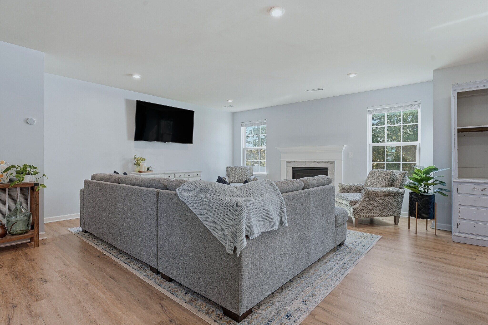 Building Photo - 838 Dean Dr