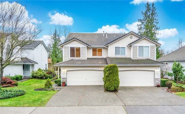 Primary Photo - Available SEPTEMBER - 3bd Home on Gleneagl...
