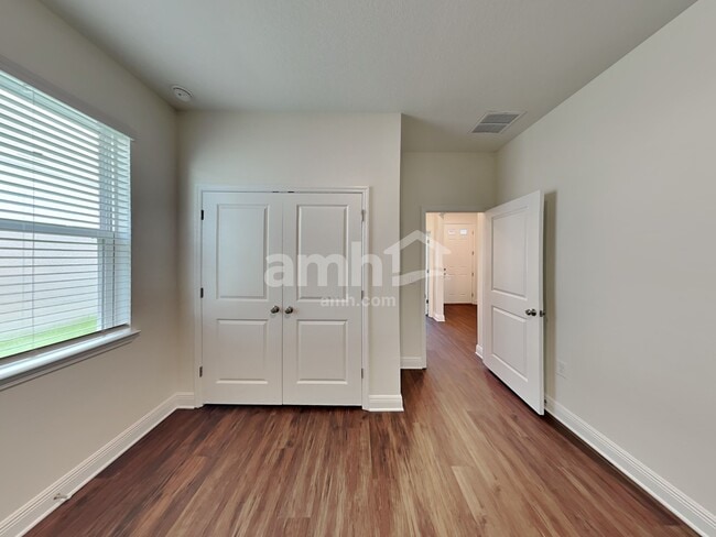 Building Photo - 14621 Cedar ml dr