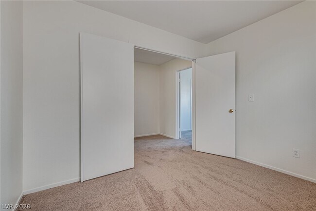 Building Photo - 5532 Cactus Thorn Ave