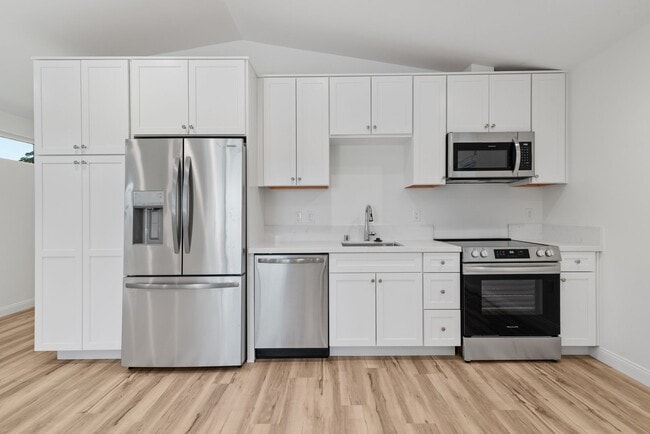 Building Photo - Newly Built ADU in the Heart of Encinitas