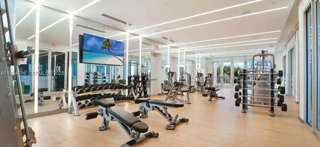 Building Photo - 10226 NW 64th Terrace