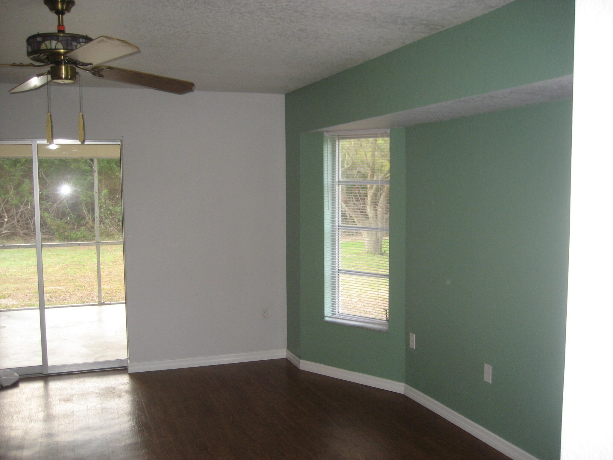 Building Photo - 13231 Windcrest Dr