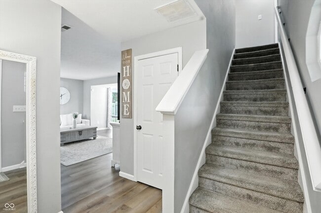 Building Photo - 6495 Titania Dr