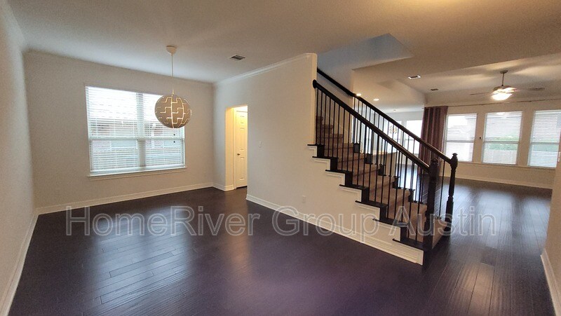 Building Photo - 336 Beretta Cir