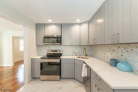 Building Photo - 8 Fairview Dr.