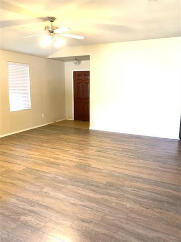Building Photo - 9216 White Swan Pl
