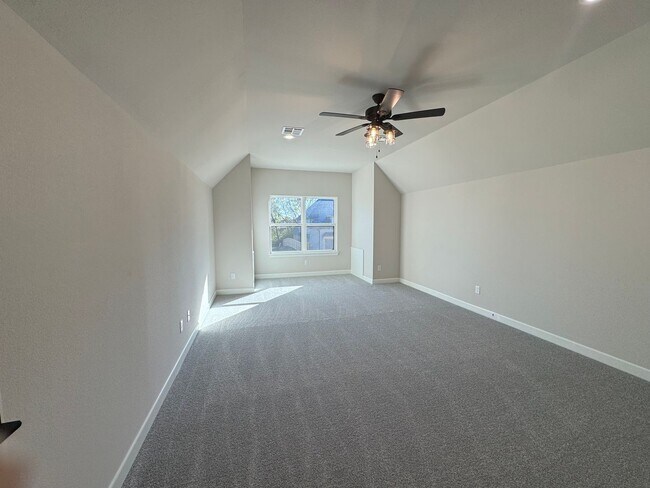 Building Photo - BRAND NEW - 4 bed - 3 bath - 2 car with fenced yard!