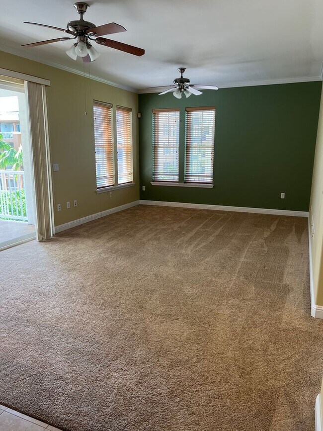 Building Photo - Colony at the Peninsula - 3 Bedroom 2 bath 2 Parking in Hawaii Kai