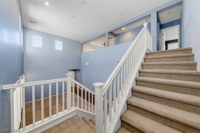 Building Photo - 1129 Dunrobin Garden St