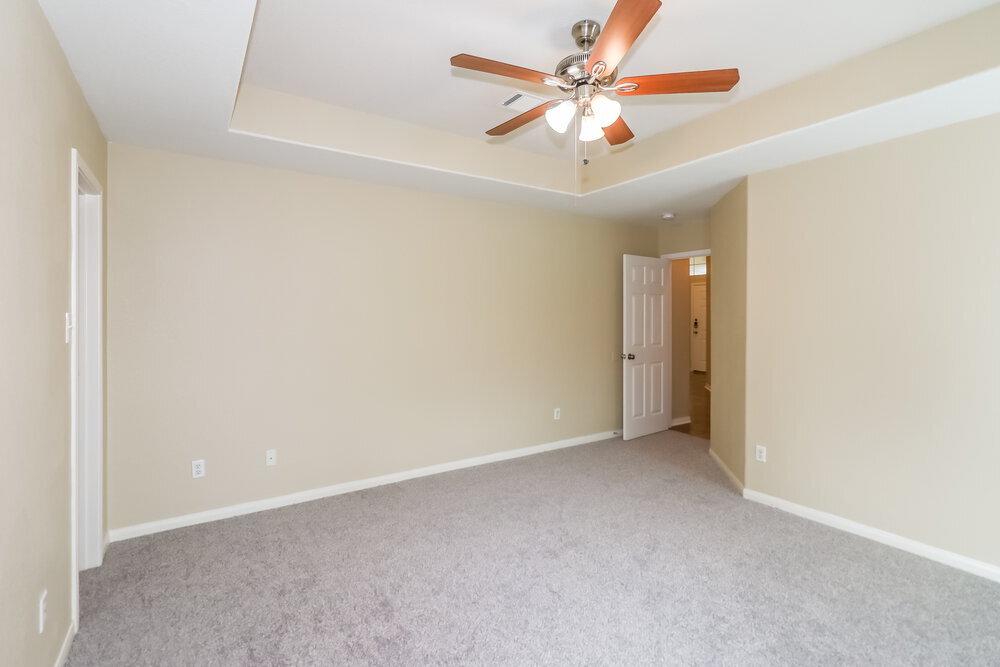 Building Photo - 5203 Lost Cove Ln