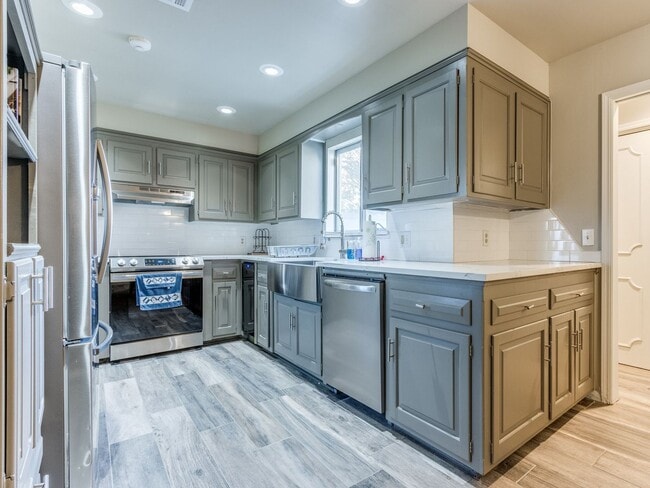 Building Photo - Mid-Term Rental in Glenbrook Addition, Nic...
