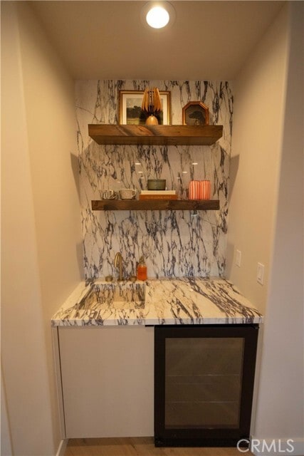 Building Photo - 17437 Oak Creek Ct