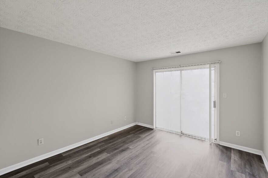 Downstairs bedroom - 1029 Plantation Way NW