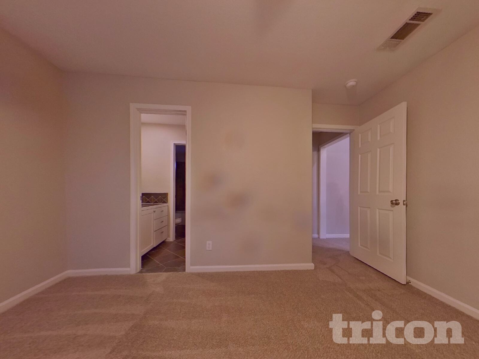 Building Photo - 7512 Skylake Ct