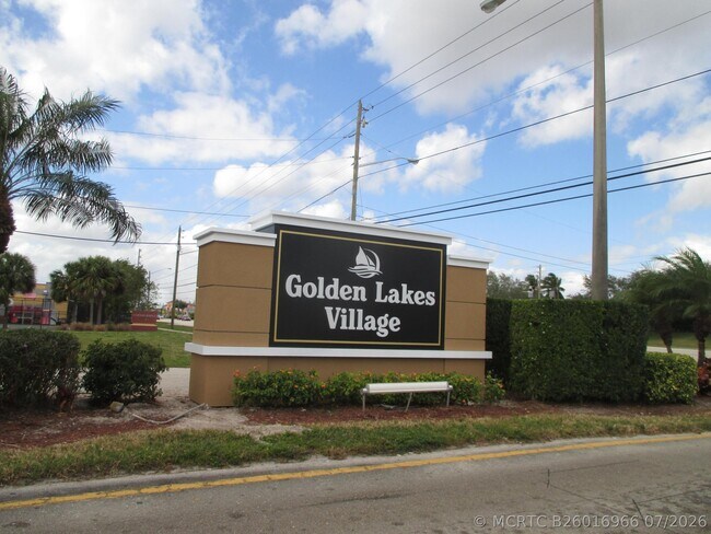Building Photo - 106 Lake Dora Dr
