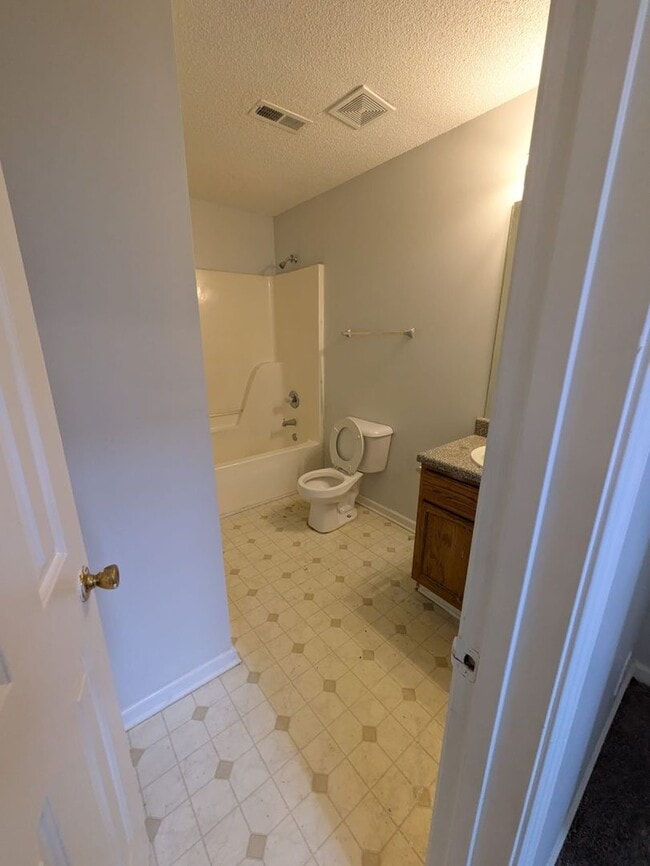 Building Photo - 6730 Pole Creek Dr
