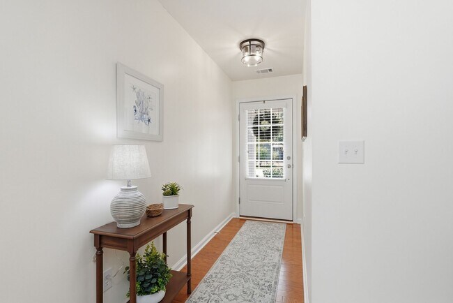 Building Photo - "Charming 2 Bed, 2 Bath Rental Home in Sun City, SC - Don't Miss Out!"
