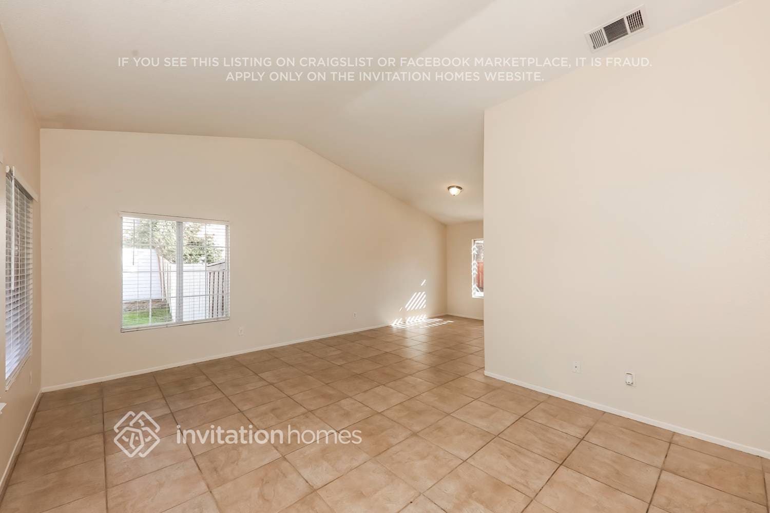 Building Photo - 23195 Twinflower Ave