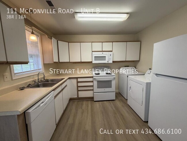 Building Photo - 111 McConville Rd