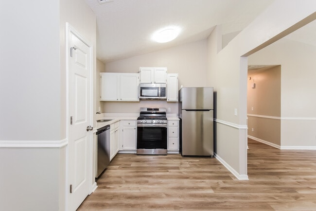 Building Photo - 1412 River Landing Way