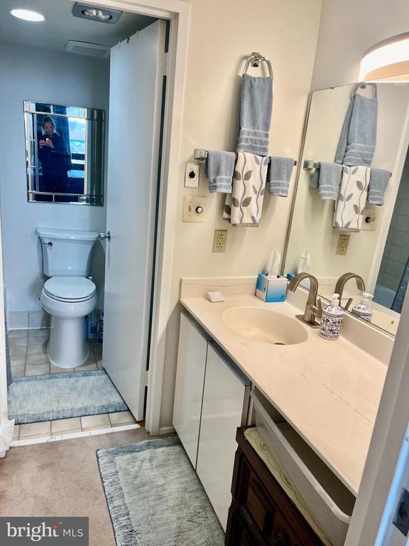 Building Photo - 1808 Old Meadow Rd