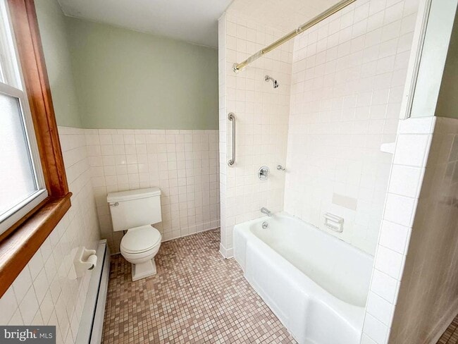 Building Photo - 1520 Philadelphia Ave