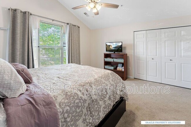 Building Photo - 6223 Wild Swan Way