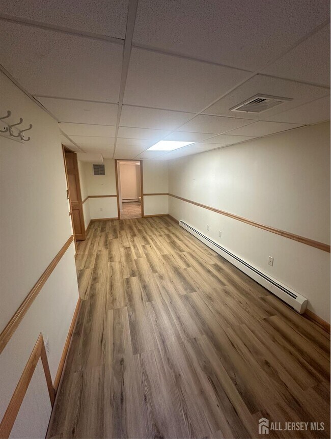 Building Photo - 42 Pershing Ave