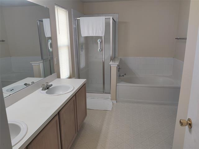Building Photo - 1405 Anglican Dr