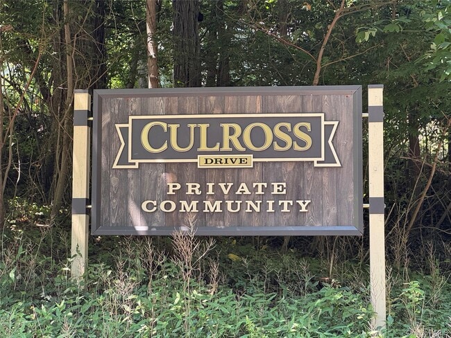 Building Photo - 59 Culross Dr