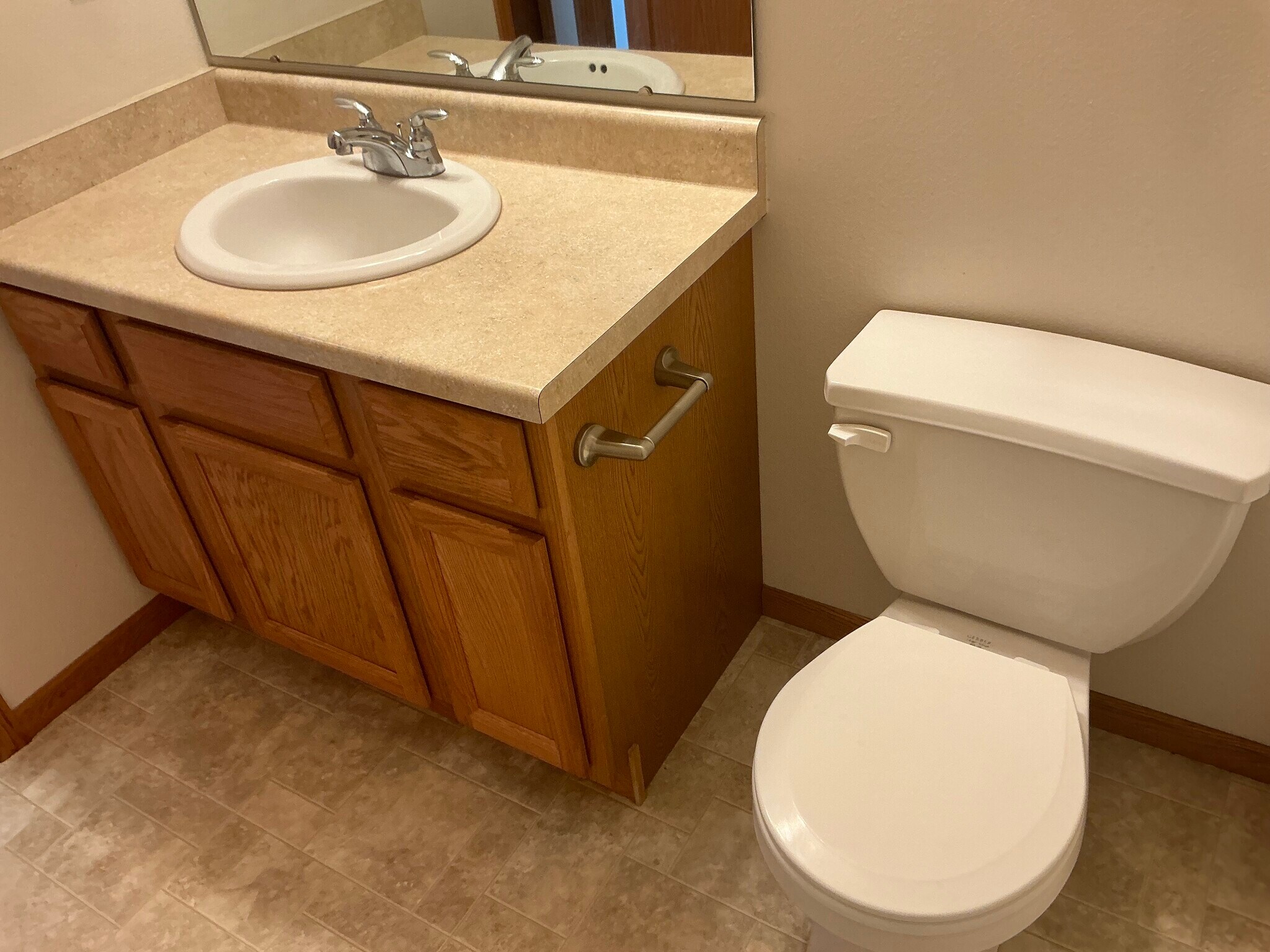 Building Photo - 3844 W 4th St