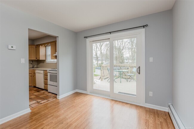 Building Photo - 34 Hazard Ave