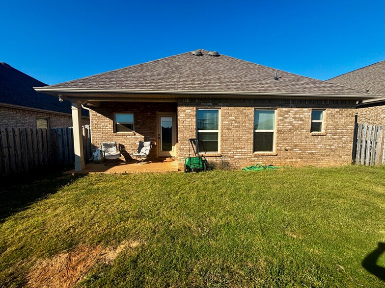Building Photo - 26170 Kennesaw Rdg Dr