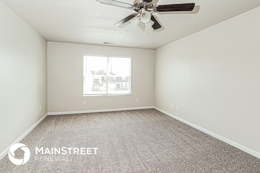 Building Photo - 9407 Cornflower Ln