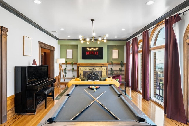 Building Photo - 2216 18th Ave