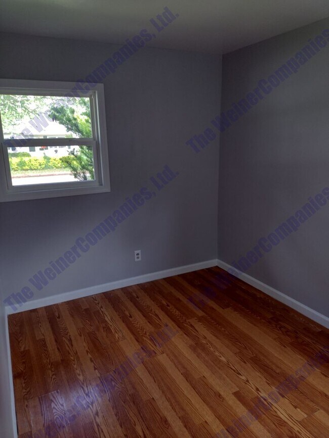 Building Photo - Available August 1st 2026!