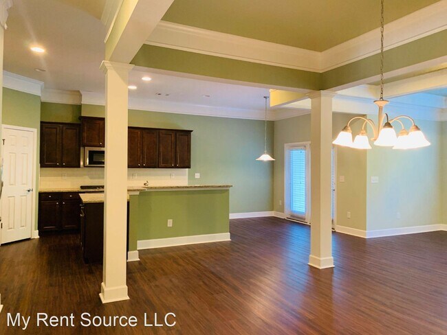 Building Photo - 3 br, 2.5 bath House - 2537 Josselyn Lane SE