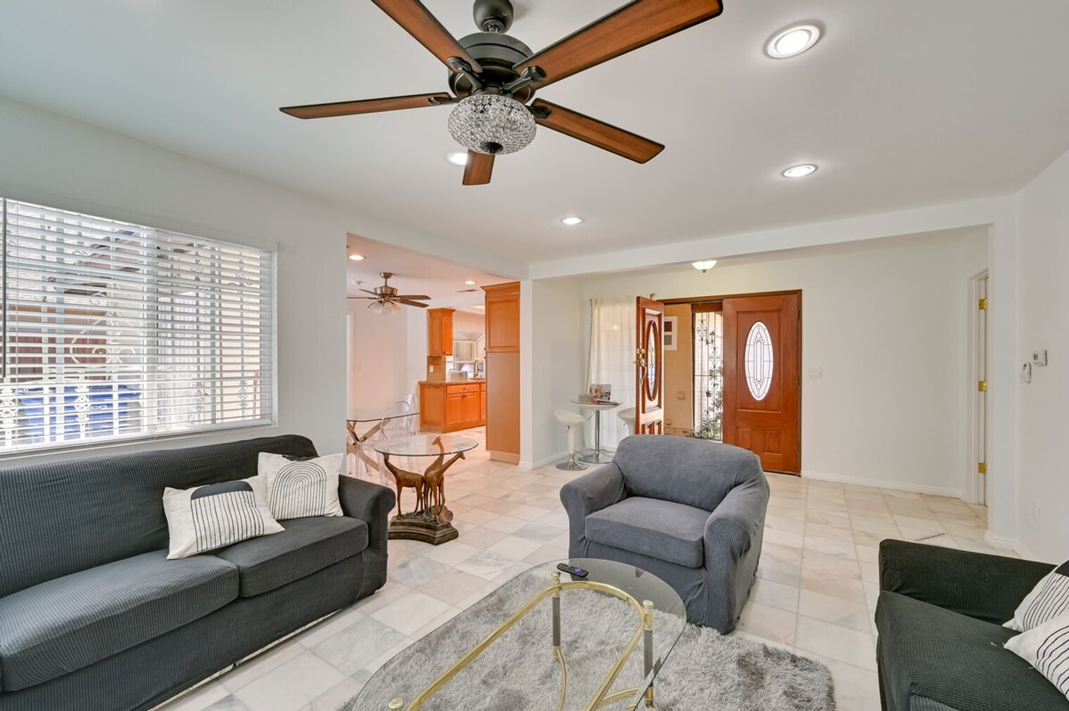 Building Photo - 719 Mahogany Dr