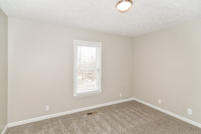 Building Photo - 411 St Francis Ave