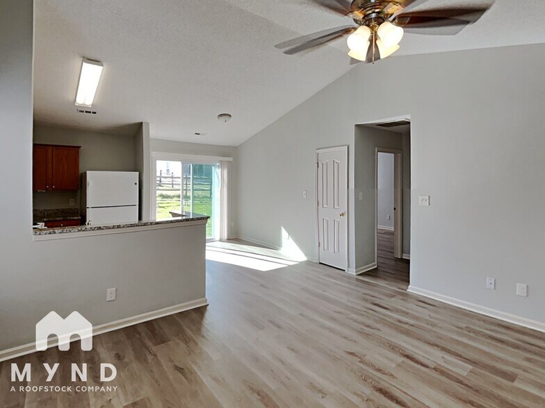 Building Photo - 11331 Red Finch Ln