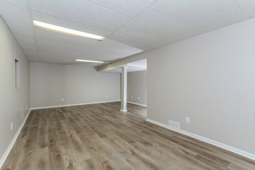 Building Photo - 3708 Fox Hunt Trail