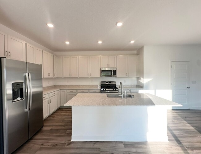 Building Photo - 7226 Sayers Rd