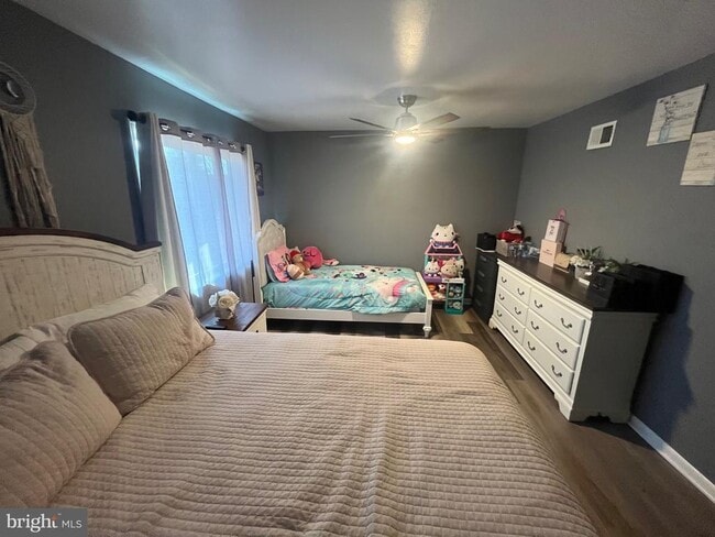 Building Photo - 8411 Del Norte Ct