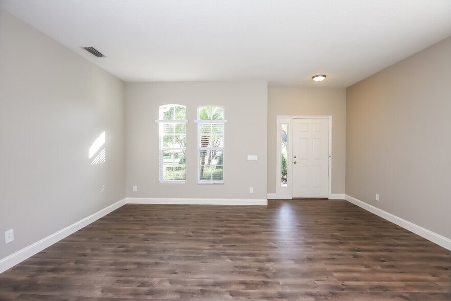 Building Photo - 4161 70th St Cir E