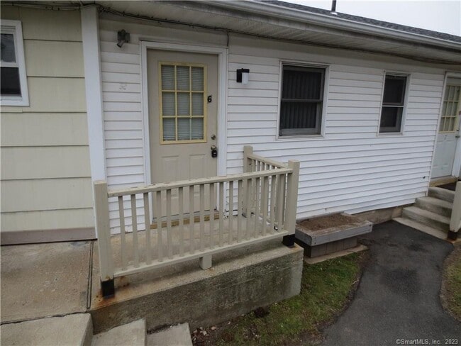 Building Photo - 7 Brookdale St