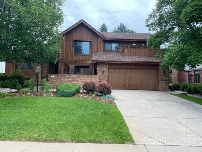 Primary Photo - Great Home in the Highlands 360