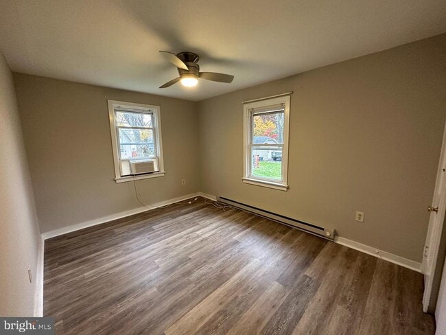 Building Photo - 3304 Swede Rd